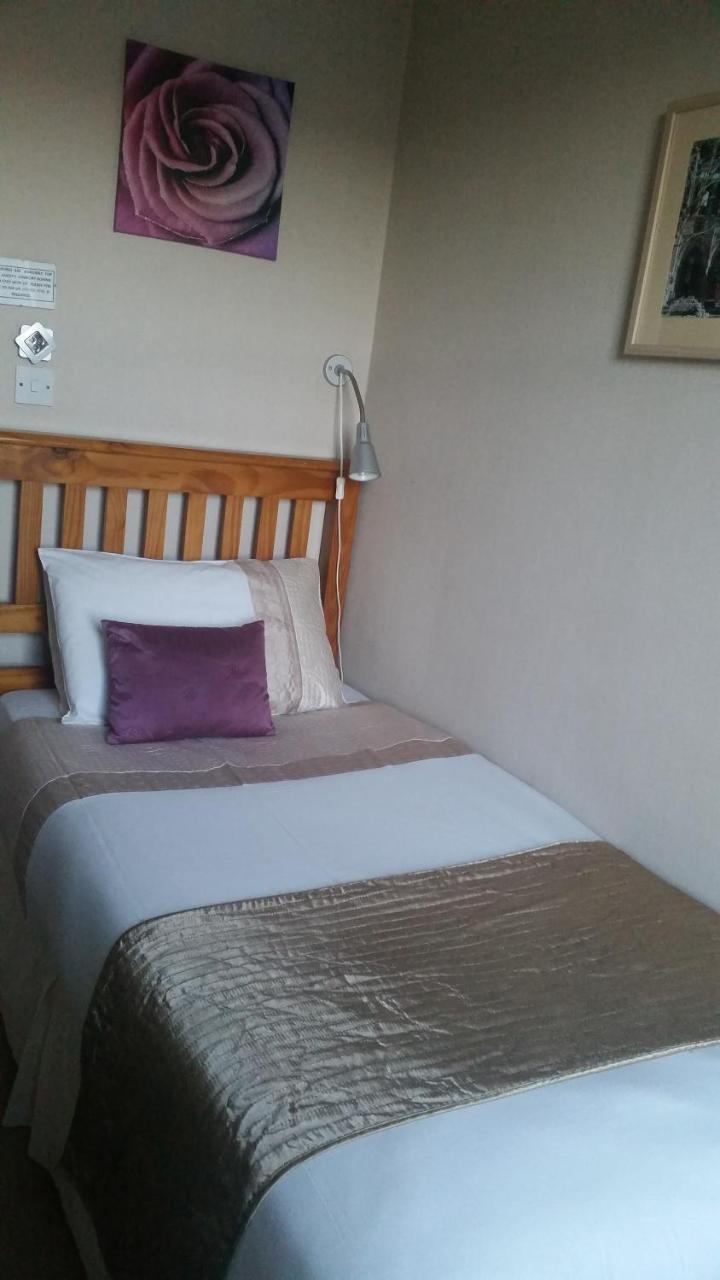 Broomfield House Bed And Breakfast Earlston Extérieur photo